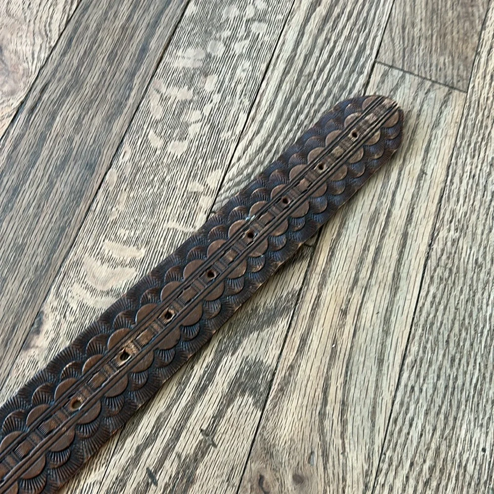 4-Wheeling Brown Leather Belt Copyright 1975 Vintage